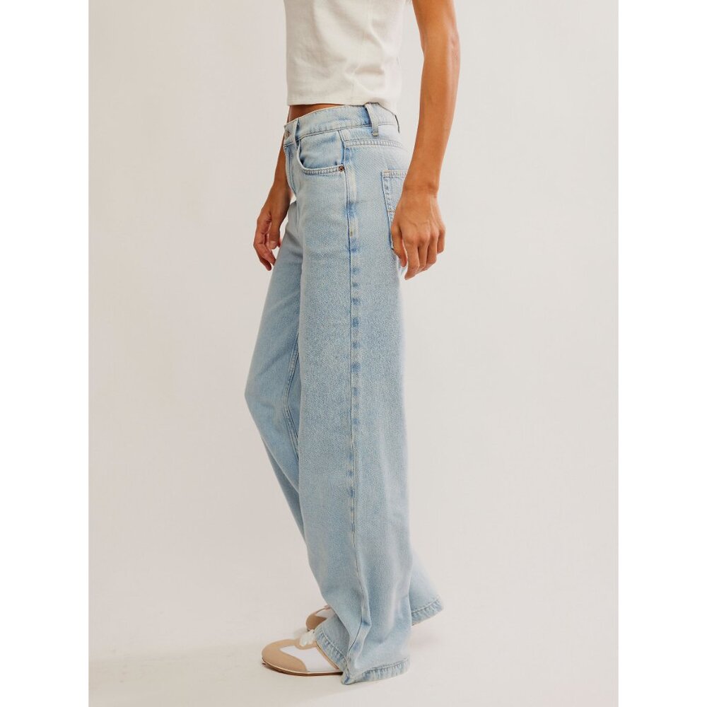 Light Blue Women's Jeans - Picture 3 of 6